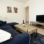 Hatmarim Homey Place